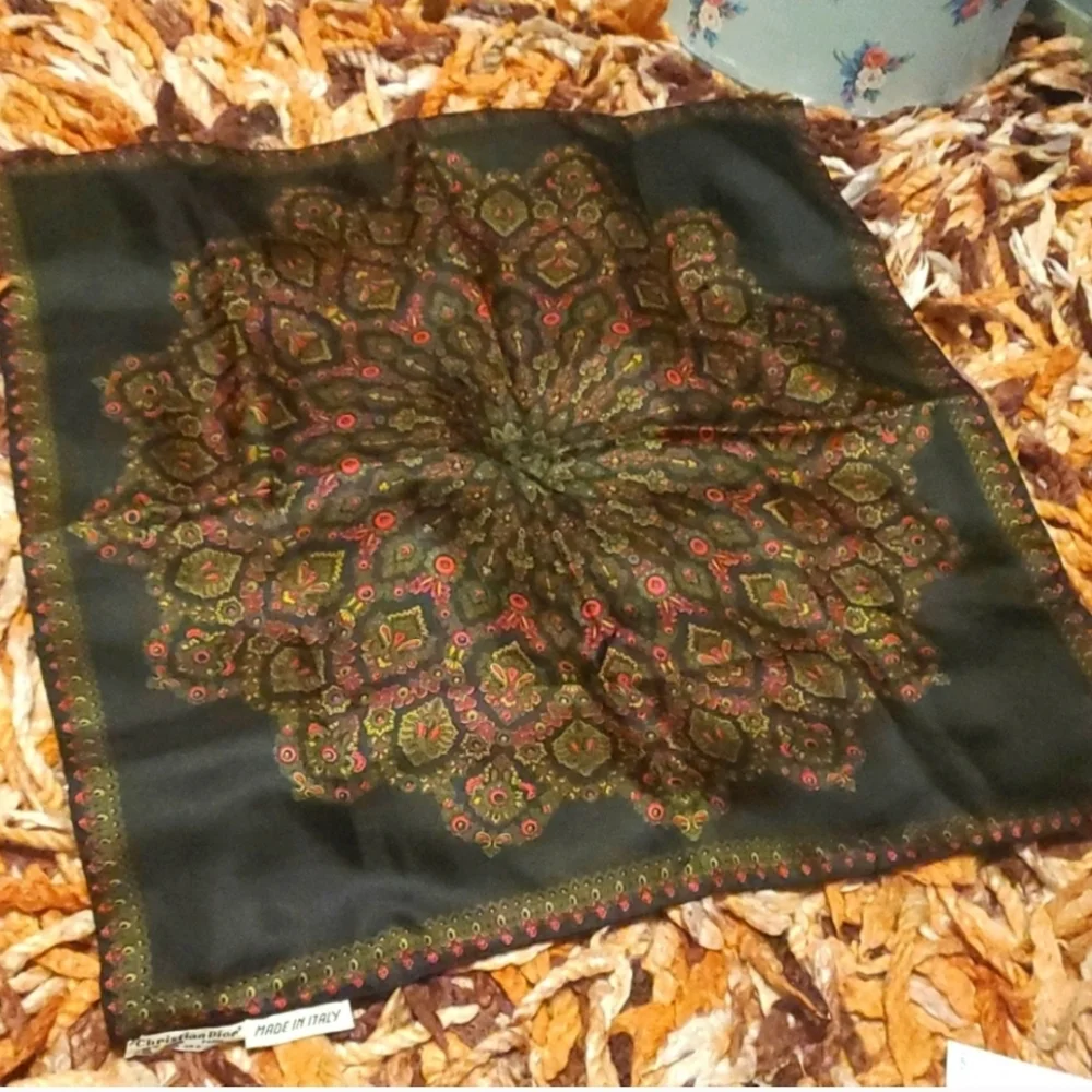 Dior Black and Red Scarf 18.50